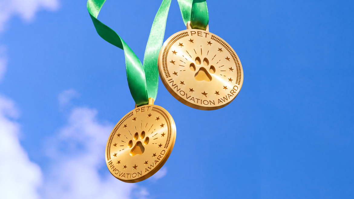 Wuffes Wins Joint Supplement for Dogs Awards - 2 gold medals against a blue sky